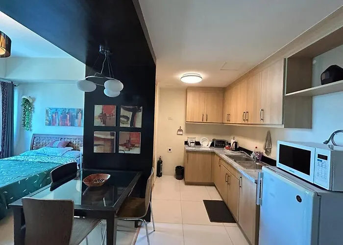 In Bgc The Apartment Manila